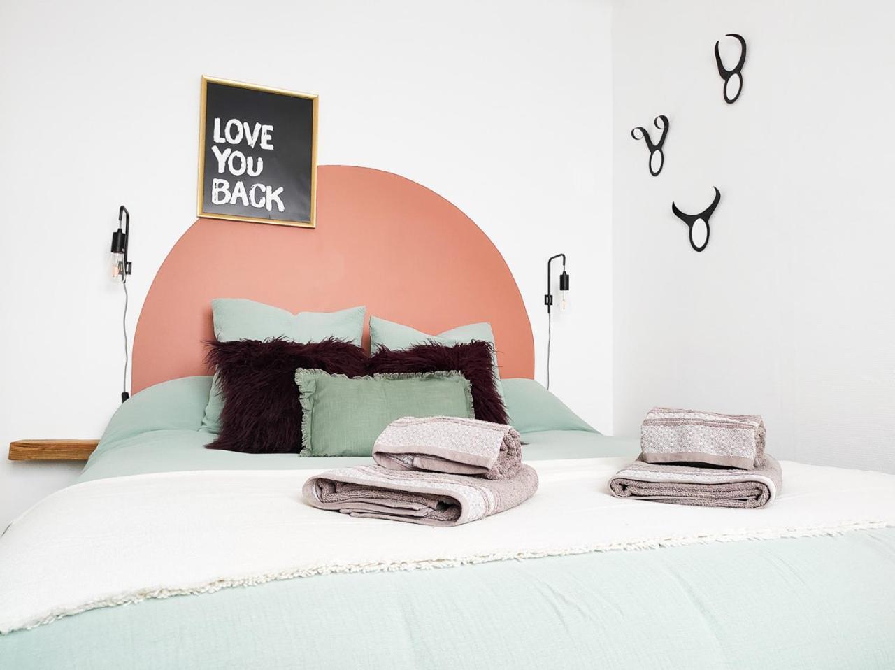Le Cosy Valcros, Design Et Confort Aix-en-Provence Buitenkant foto